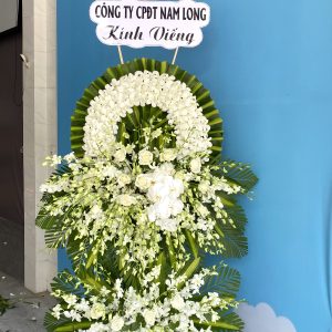 Hoa chia buồn - T105
