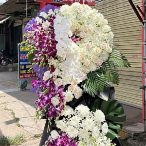 Hoa chia buồn - T147