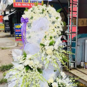 Hoa chia buồn - T176