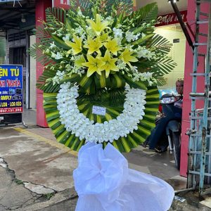 Hoa chia buồn - T169