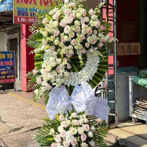 Hoa chia buồn - T168