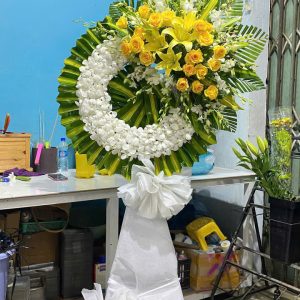 Hoa chia buồn - T166