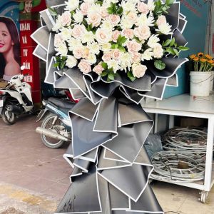 Hoa chia buồn - T228